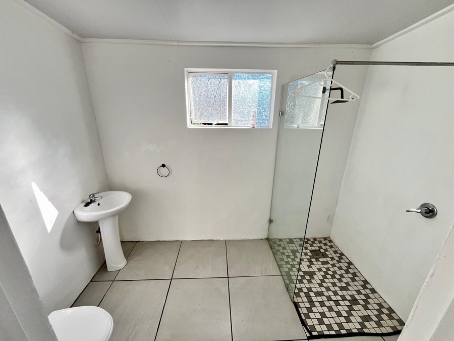 To Let 3 Bedroom Property for Rent in Selborne Eastern Cape
